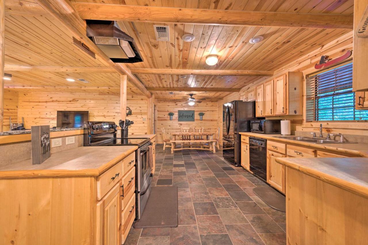 Broken Bow Retreat On 2 Acres With Hot Tub And Deck!ヴィラ エクステリア 写真